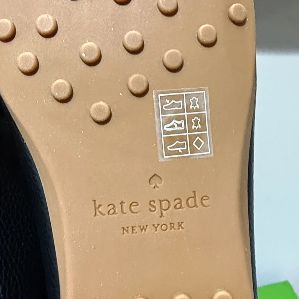 Kate Spade New York‎ Camilla Black Pebbled Leather Loafer Tan Sole sz 9.5B NIB